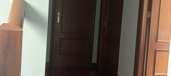 3 bedrooms House in Castro-Urdiales, Spain No. 186785 7