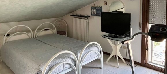 4-Zimmer Doppelhaus in Parma, Italy, Nr. 118420 12