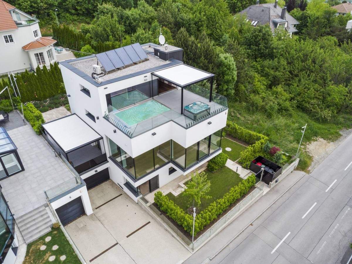 Вилла с 6 комнатами в Клоштернойбург, Австрия № 223910