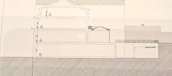 9 bedrooms Building in Porto, Portugal No. 143049 5