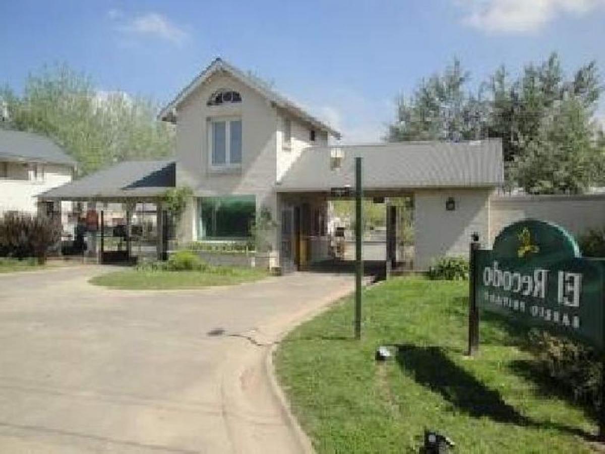 3 bedrooms House in Pilar, Argentina No. 67895