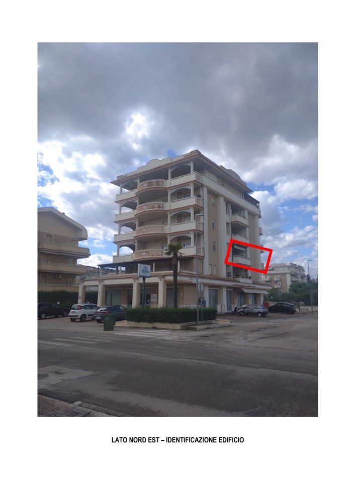 4-salle Appartement à Alba Adriatica, Italy No. 95381