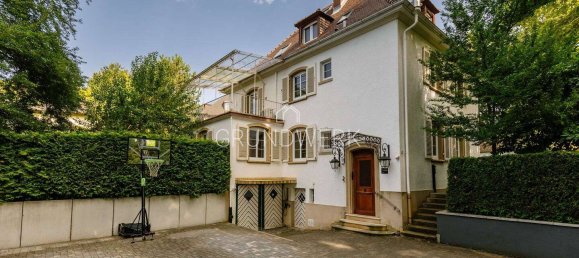 Вилла с 6 спальнями в Фрайбург им Брайсгау, Германия № 290906 3