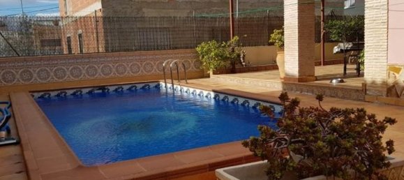 Villa T4 em Torrevieja, Spain N.º 183569 3