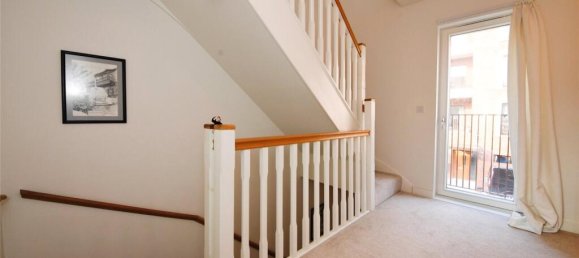 4 Schlafzimmer Haus in Enfield, United Kingdom, Nr. 11501 9