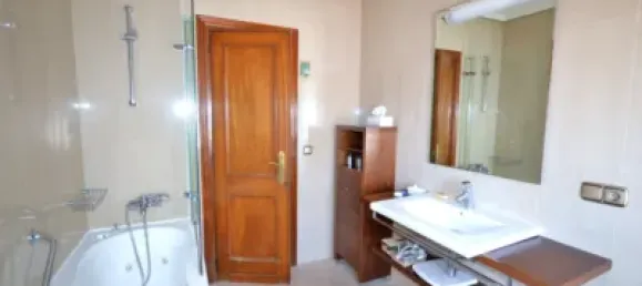 4 Schlafzimmer Wohnung in Palencia, Spain, Nr. 180028 4