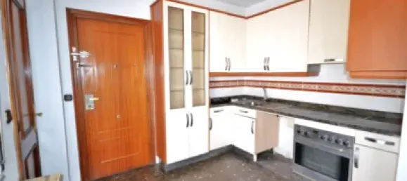 4 Schlafzimmer Wohnung in Palencia, Spain, Nr. 180028 10