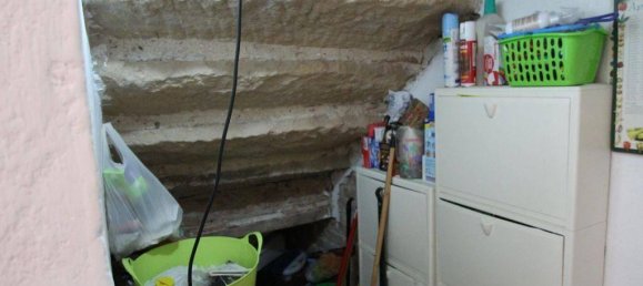 7 rooms Apartment in Chiusi, Italy No. 74797 9