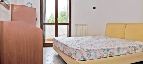 4 bedrooms House in Pomezia, Italy No. 350219 12