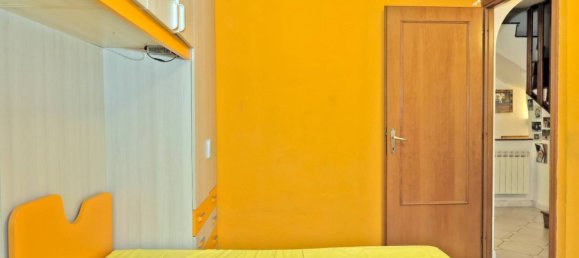 4 bedrooms House in Pomezia, Italy No. 350219 9