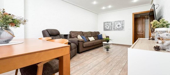 3 bedrooms Apartment in Alicante, Spain No. 134719 18