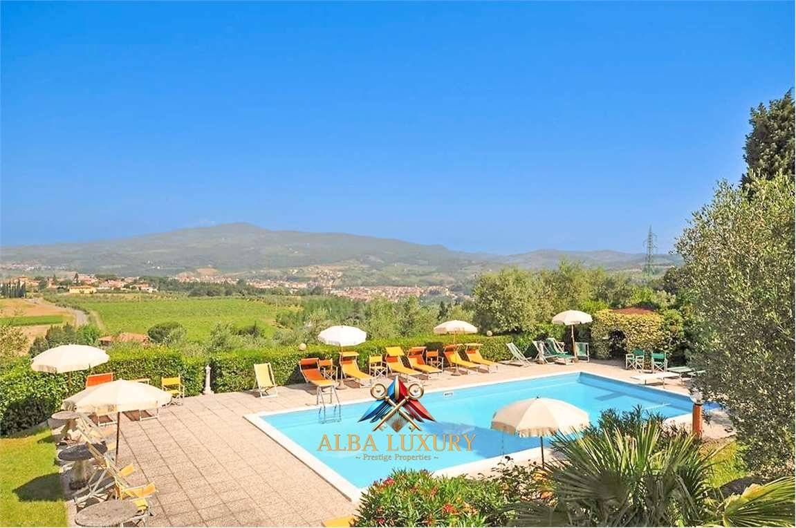 14 bedrooms Villa in Montelupo Fiorentino, Italy No. 102400