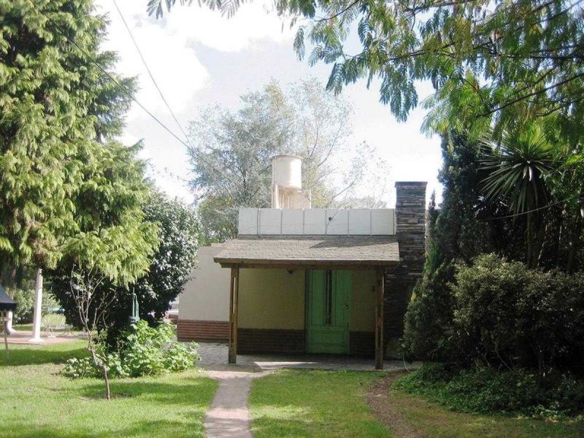 Дом с 3 спальнями в Морено, Аргентина № 55646