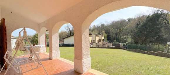 5 rooms Villa in Rignano Flaminio, Italy No. 41991 22