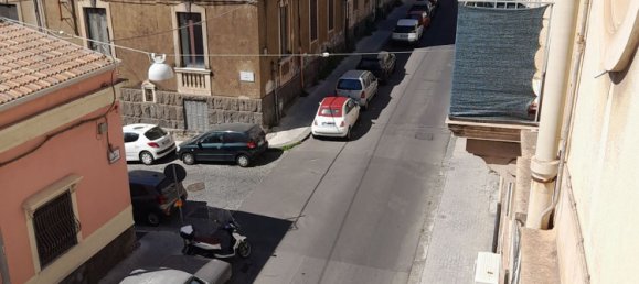 5-salle Appartement à Catania, Italy No. 76082 11