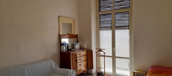 5-salle Appartement à Catania, Italy No. 76082 14