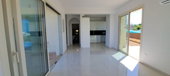 3 bedrooms Commercial property for sale in Kissonerga, Paphos, Cyprus № 9596 9