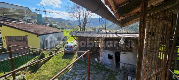 2 bedrooms House in Barge, Italy No. 159336 17