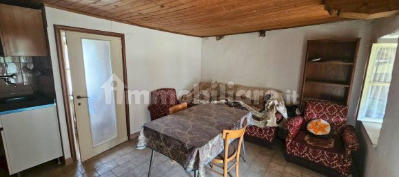 2 bedrooms House in Barge, Italy No. 159336 7