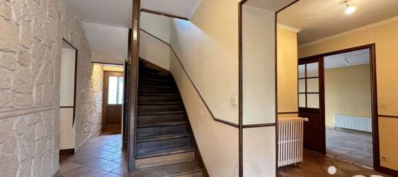 5 bedrooms House in Ermenonville, France No. 254428 3