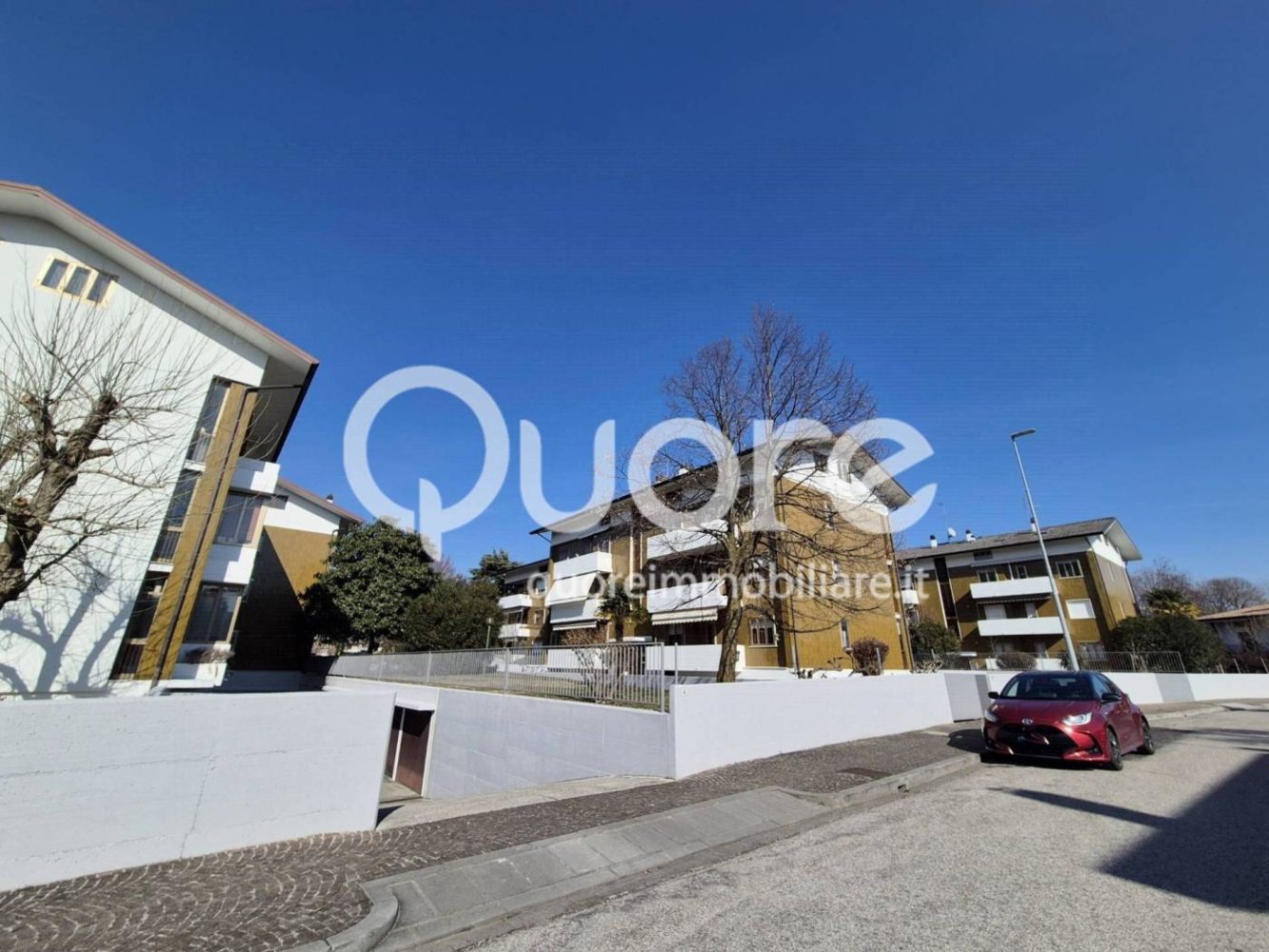 Apartamento T2 em Udine, Italy N.º 176760