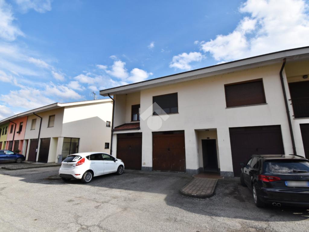 2 bedrooms Apartment in Ivrea, Italy No. 52417