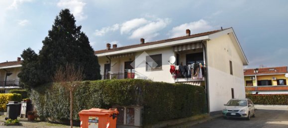 2 bedrooms Apartment in Ivrea, Italy No. 52417 16