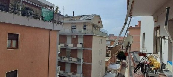 Apartamento T3 em Pescara, Italy N.º 315948 12