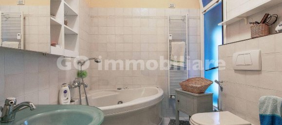 6 rooms Apartment in Imola, Italy No. 115078 3