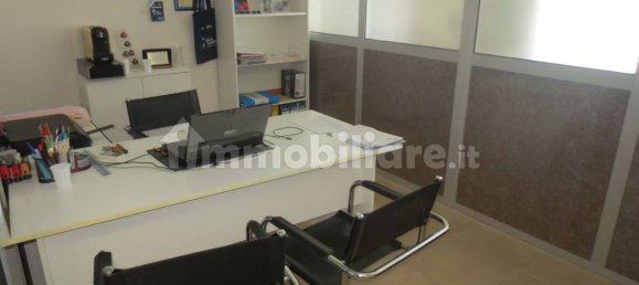 200m² Office in Udine, Italy No. 69169 11