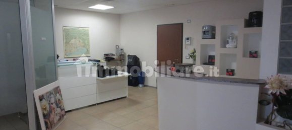 200m² Office in Udine, Italy No. 69169 10