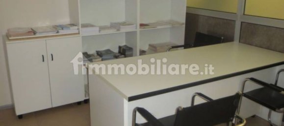 200m² Office in Udine, Italy No. 69169 6