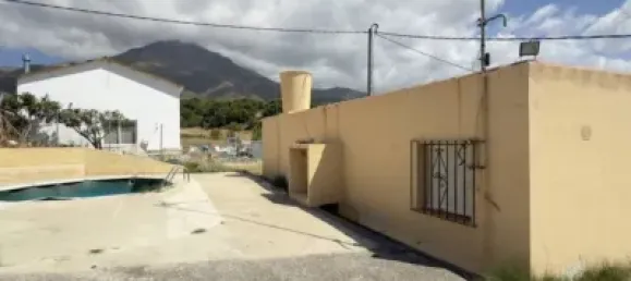 77m² Land in Estepona, Spain No. 142904 40