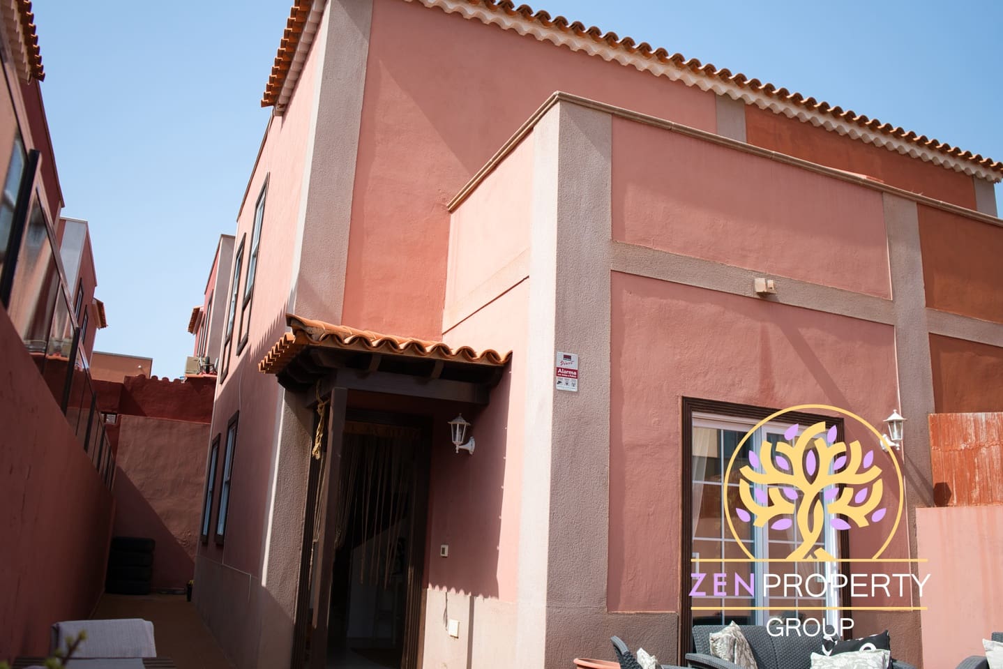 2 bedrooms Townhouse in Arona, Spain No. 248060