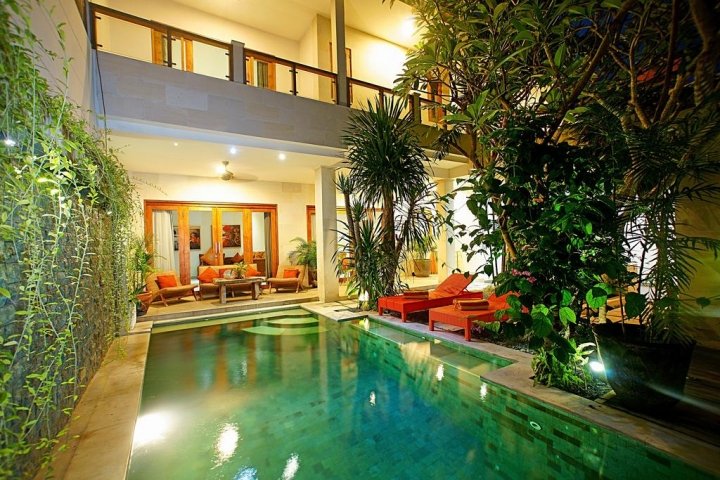 3 Schlafzimmer Villa in Seminyak, Indonesia, Nr. 3471