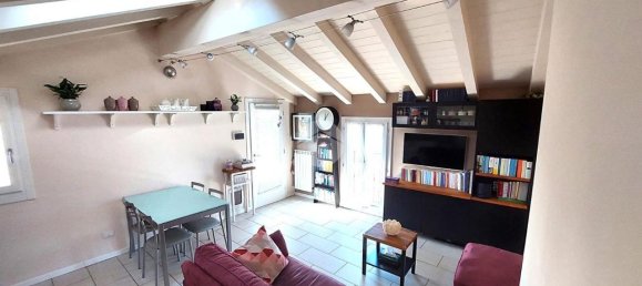 3-salle Appartement à Iseo, Italy No. 29024 13