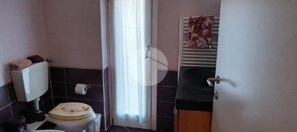 3-salle Appartement à Iseo, Italy No. 29024 30