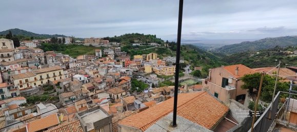 3 rooms House in Monforte San Giorgio, Italy No. 222484 11