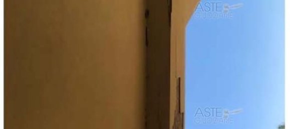 5 bedrooms House in Acate, Italy No. 348388 9