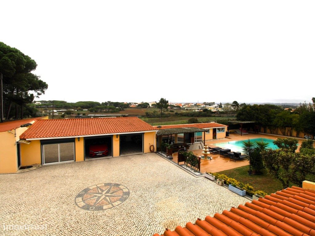 3 bedrooms House in Sintra, Portugal No. 149817