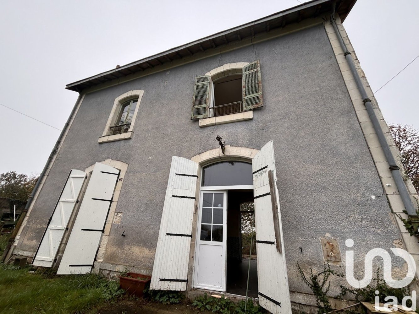 Casa de 3 dormitorios en Palluau-sur-Indre, France No. 54927