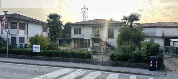 2 bedrooms House in Campo San Martino, Italy No. 278326 24