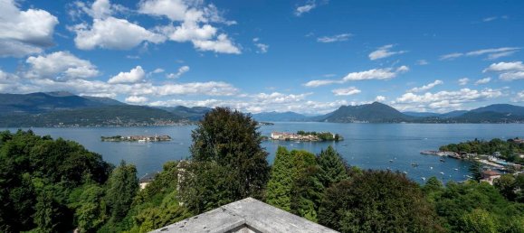 6 bedrooms Villa in Stresa, Italy No. 283306 17