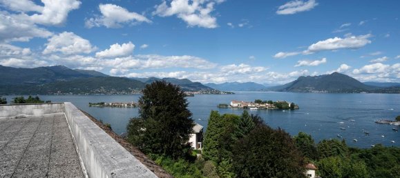 6 bedrooms Villa in Stresa, Italy No. 283306 20