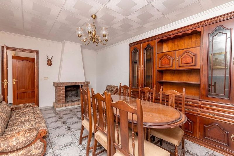 4 bedrooms House in Granada, Spain No. 220859