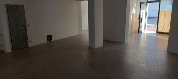 110m² Commercial property in Cattolica, Italy No. 327193 8