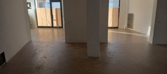 110m² Commercial property in Cattolica, Italy No. 327193 11