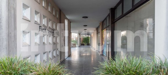 Gewerbliche Immobilie in Cassano Magnago, Italy 159m², Nr. 358639 26