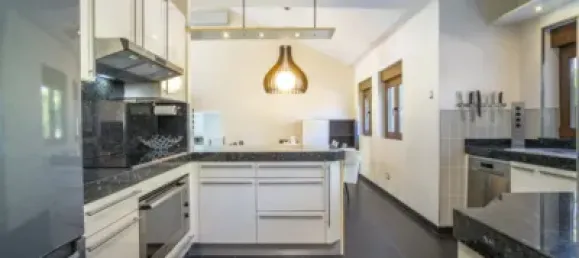 4 غرف نوم منزل في Marbella, Spain رقم 183038 34