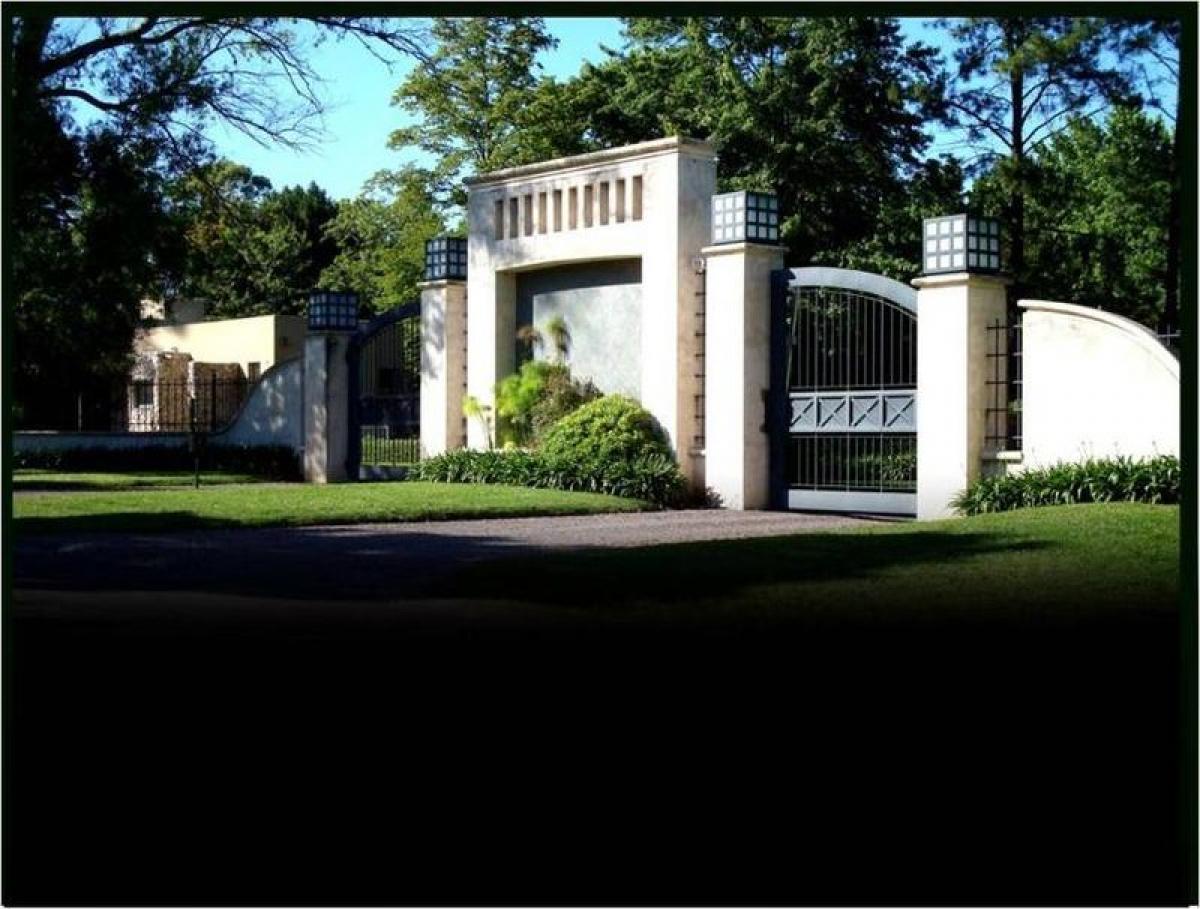  Land in Campo Creado, Argentina No. 39208